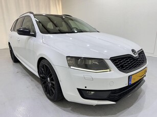 Škoda Octavia Combi 1.6 TDI Elegance Pano/Clima (bj 2015)