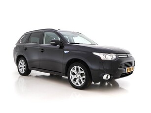 Mitsubishi Outlander 2.0 PHEV Instyle *PANO NAVI-FULLMAP