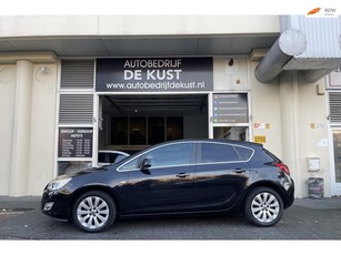 Opel Astra 1.4 Cosmo 2010 Leder Carplay Airco