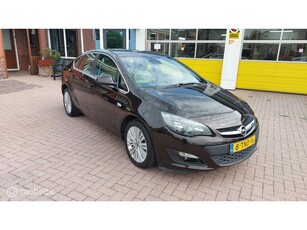 Opel Astra 1.4 Turbo Design Edition