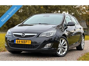 Opel Astra 1.6 180PK Turbo Cosmo AutomaatLederXenon