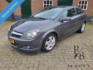 Opel Astra GTC 1.6 Business Airco/Navigatie/Cruise