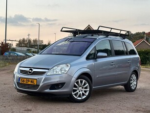 Opel Zafira 2.2 Cosmo/NAVI/SUNROOF/7PRSN