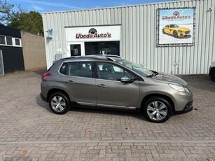 Peugeot 2008 1.2 VTi Allure Pack Premium Plus BJ 2014 KM