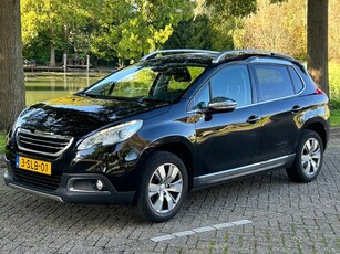 Peugeot 2008 1.2 VTi Allure Pack Premium Plus Park assist!