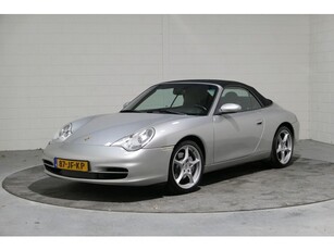 Porsche 911 Cabrio 3.6 Carrera 4, NL, Boekjes, 6Bak