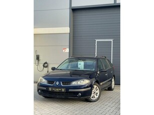 Renault Laguna Grand Tour 1.6-16V Tech Line