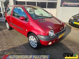 Renault Twingo 1.2 Privilège AIRCO..CRUISE..TREKHAAK