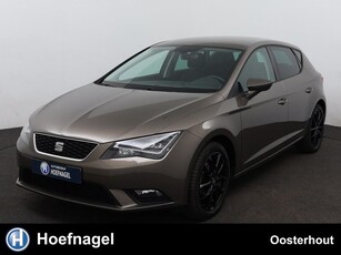 Seat Leon 1.4 EcoTSI Style Connect Trekhaak Navigatie