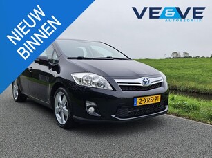 Toyota Auris 1.8 Full Hybrid Dynamic Business