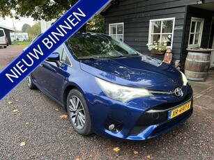 Toyota Avensis 1.8 VVT-i AUTOMAAT 68dkm!!!! (bj 2015)