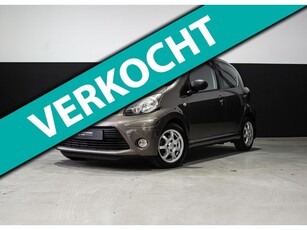 Toyota Aygo 1.0 VVT-i Now NAPNaviAircoElektrische ramen