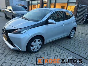 Toyota Aygo 1.0 VVT-i x-play (bj 2015)