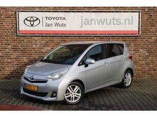 Toyota Verso-S 1.3 VVT-i Dynamic + Panorama (bj 2011)