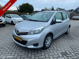 Toyota Yaris 1.0 VVT-i Comfort verkocht