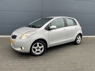 Toyota Yaris 1.0 VVTi bouwjaar 2008 airco / lm velgen /