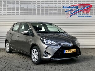 Toyota Yaris 1.5 Hybrid Design Automaat Rijklaarprijs!