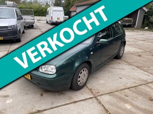 Volkswagen Golf 1.4-16V Oxford