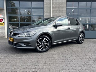 Volkswagen Golf 1.6 TDI Highline