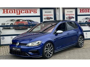 Volkswagen GOLF 2.0 TSI 4Motion R Akra Pano Led