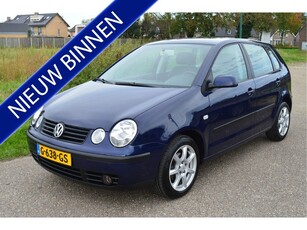 Volkswagen Polo 1.2-12V Athene 5 Deurs Airco Electr.