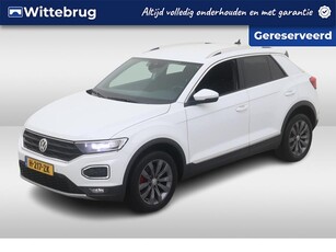 Volkswagen T-Roc 1.5 TSI 150pk DSG Sport DSG// LED /