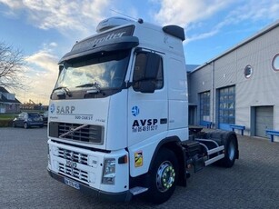 Volvo FH12-420 / GLOBETROTTER / PARK-COOL / MANUAL / EURO-3