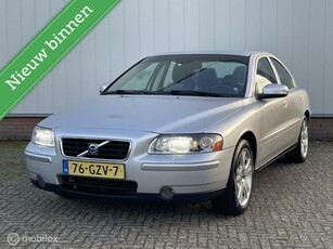 Volvo S60 2.4 Drivers Edition NL auto NAP Xenon