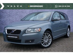 Volvo V50 2.5 T5 Momentum 230PK! 5 cilinder! Trekhaak