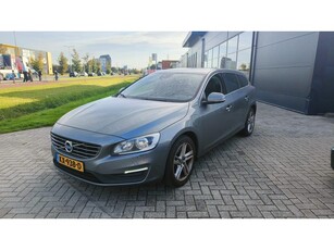 Volvo V60 2.4 D5 Twin Engine Lease Edition Plug In