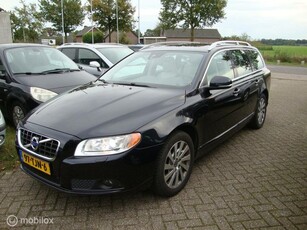 Volvo V70 1.6 T4 Summum