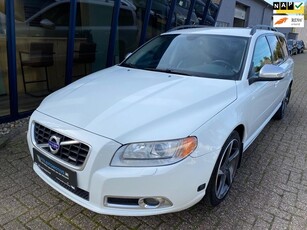 Volvo V70 2.5FT R-Design Automaat 230PK LEER / XENON / PDC