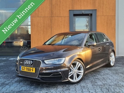 Audi A3 Sportback e-tron Bijzonder netjes Unieke kleur!