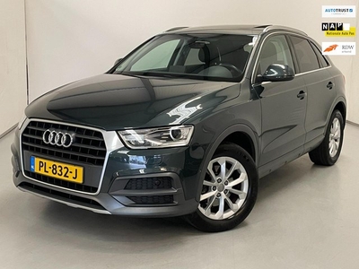 Audi Q3 1.4 TFSI Design / Aut / NL-auto / Pano / Keyless /