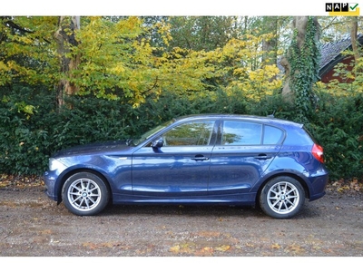 BMW 1-serie 116i Business Line Ultimate Edition leer/navi