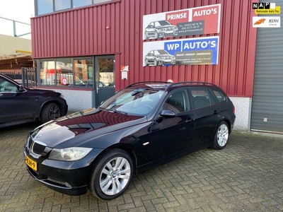 BMW 3-serie Touring 318i Touring Executive