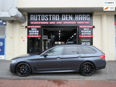 BMW 5-serie Touring 540i xDrive High Executive Leer Pano