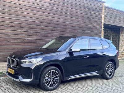 BMW X1 (f48) sDrive18i 136pk Aut LED/KEYLESS/LEDER/21.000KM/