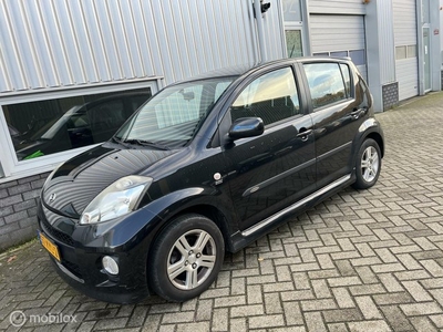 Daihatsu Sirion 2 1.3-16V Prestige