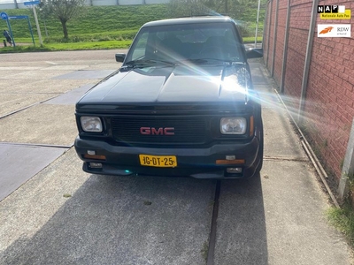 GMC TYPHOON 4WD Voor de liefhebber