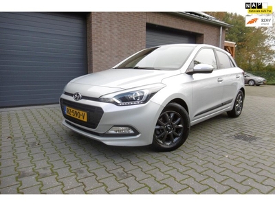 Hyundai I20 1.0 T-GDI Black Edition AIRCO NAVI CAMERA 2018