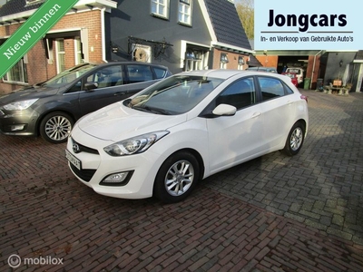 Hyundai i30 1.6 GDI i-Motion AUTOMAAT 2013 68.000KM