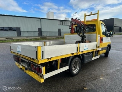 Iveco Daily 35C10 met PTO kraan en knijper