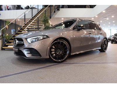 Mercedes-Benz A35 AMG 4MATIC Mercedes-Benz A-klasse A35 AMG