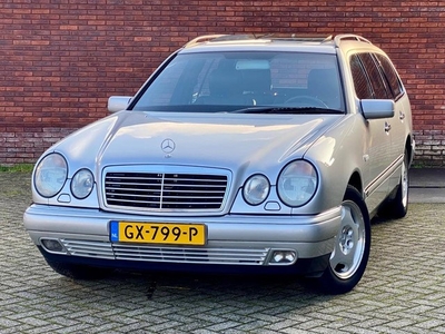 Mercedes-Benz E-klasse Combi 320 Avantgarde 4-Matic