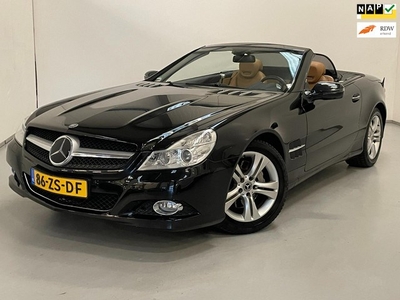 Mercedes-Benz SL-klasse 350 / NL-auto / Youngtimer /