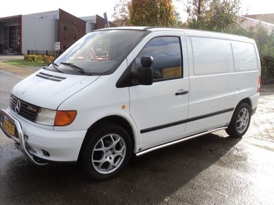 Mercedes-Benz Vito 108 cdi (bj 2000)