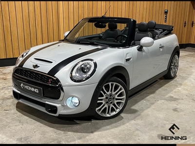 MINI Cabrio 2.0 Cooper S Chili Serious Business Automaat