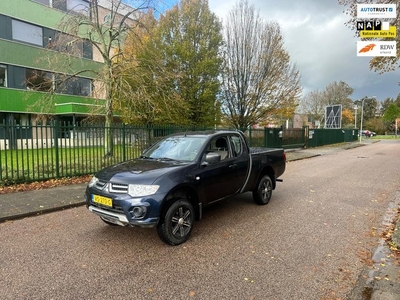 Mitsubishi L 200 2.5 DI-D Single Cab Inform Clima.4x4 Clima