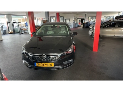 Opel Astra Benzine